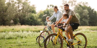 Turistika a cyklistika stále vedou. Roste popularita plavání, běhá o třetinu více Čechů