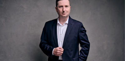 Teenageři míří do posiloven. Mobil z&nbsp;ruky nepustí, ale pohybu rozumějí