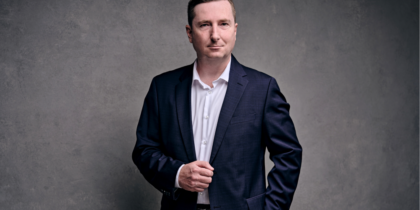 Teenageři míří do posiloven. Mobil z&nbsp;ruky nepustí, ale pohybu rozumějí